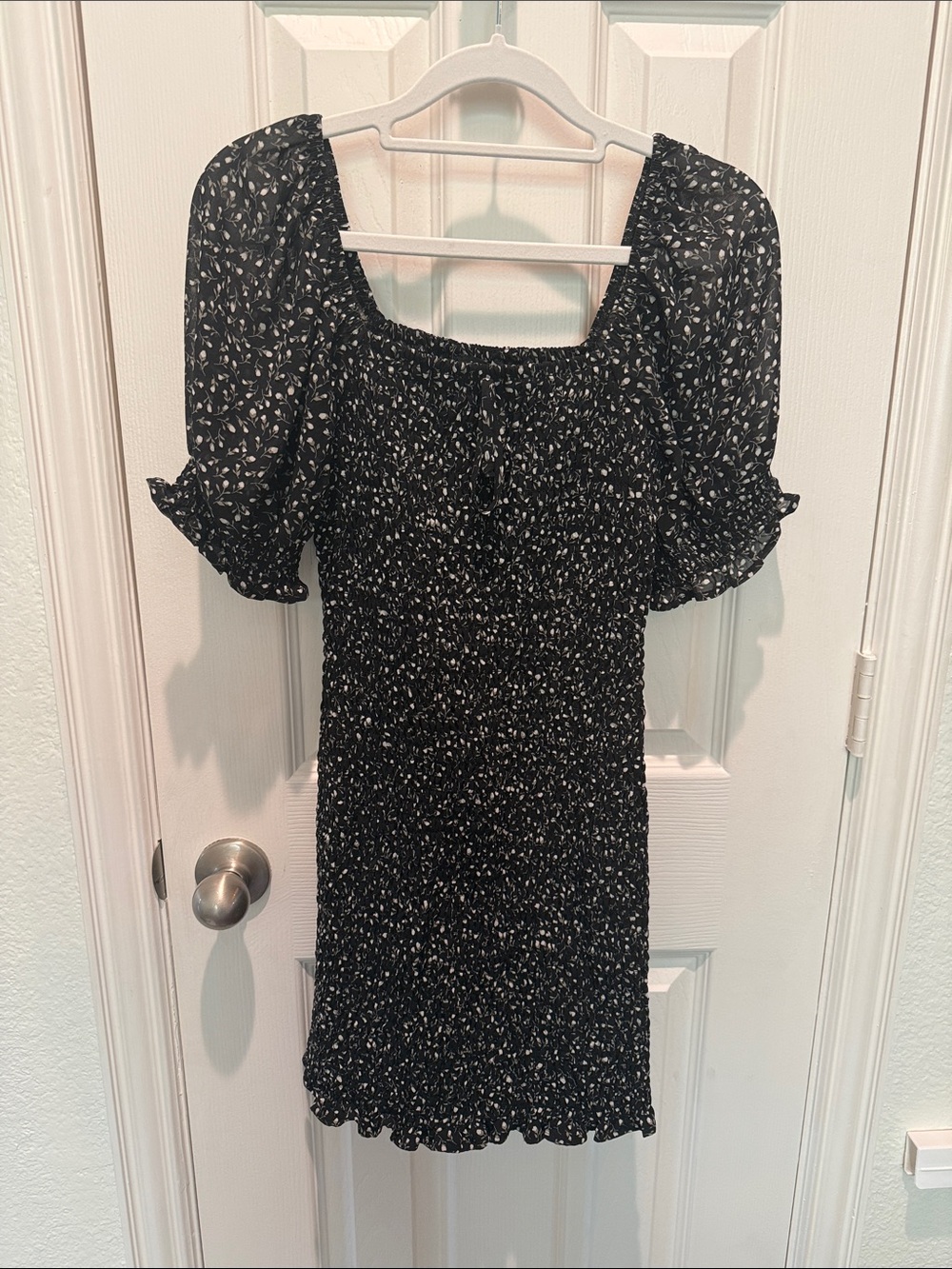 Forever 21 Black Floral Smocked Square-Neck Mini Dress